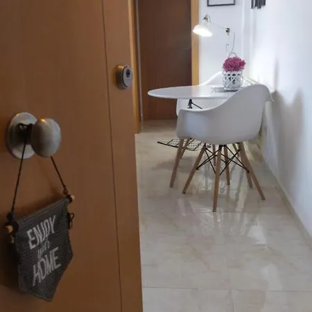 Bara Blanc Apartment Roda de Bera